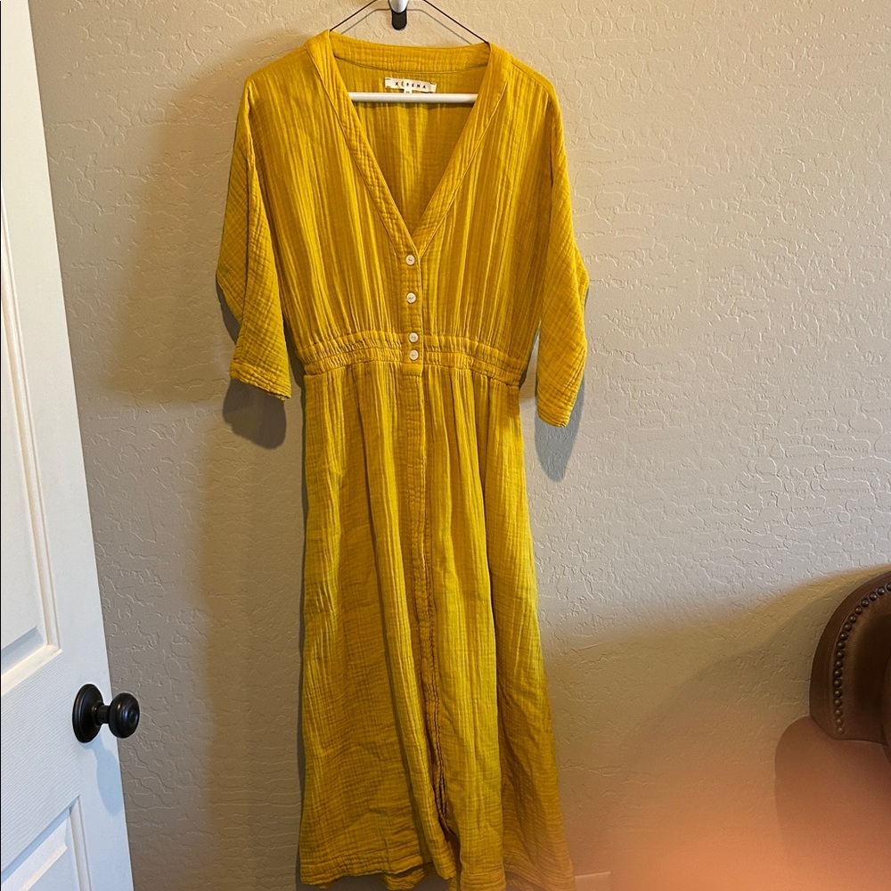 XiRENA Mustard Button-Down Midi Dress